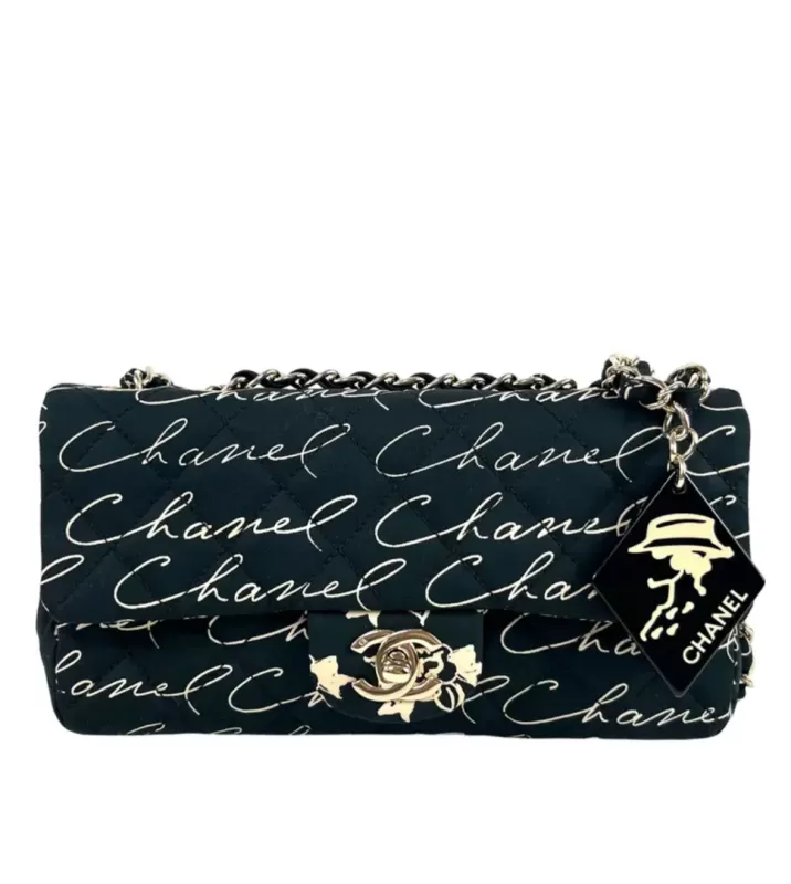 Chanel, sac Mademoiselle à proximité de Nice 