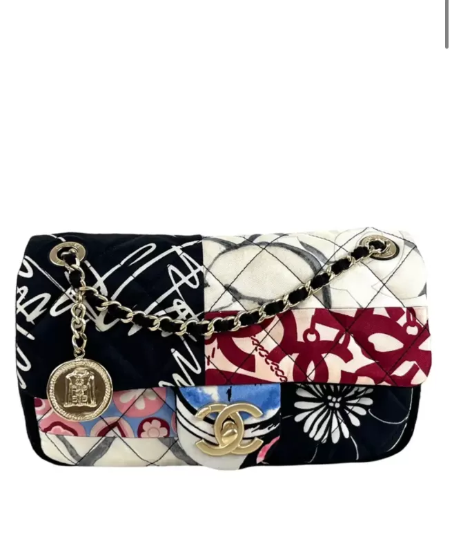Chanel, sac Classique tissu à proximité de Nice 