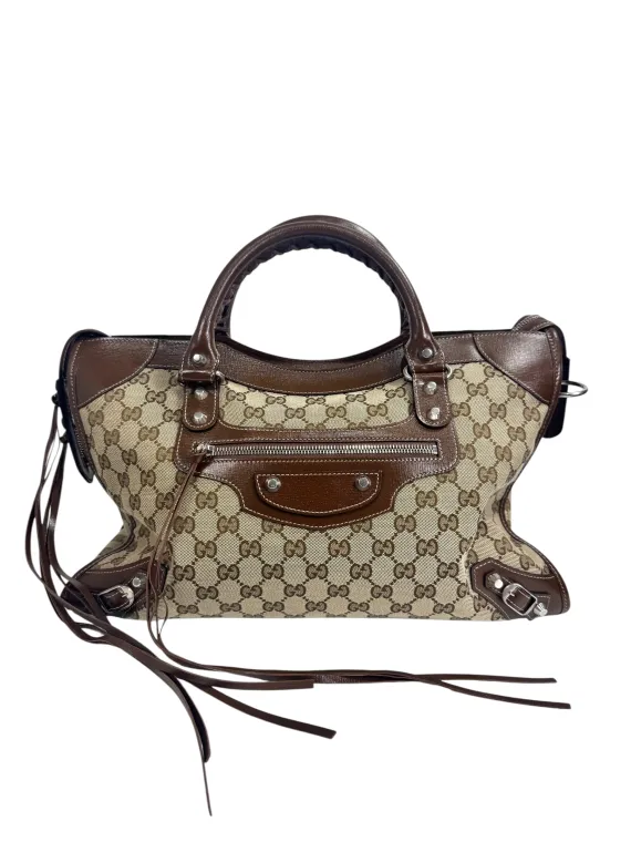 Gucci X Balenciaga Collection Hacker Project année 2021  Sac « City » en toile GG Suprême en dépôt vente seconde mainmaroquinerie luxe  à Saint Tropez 