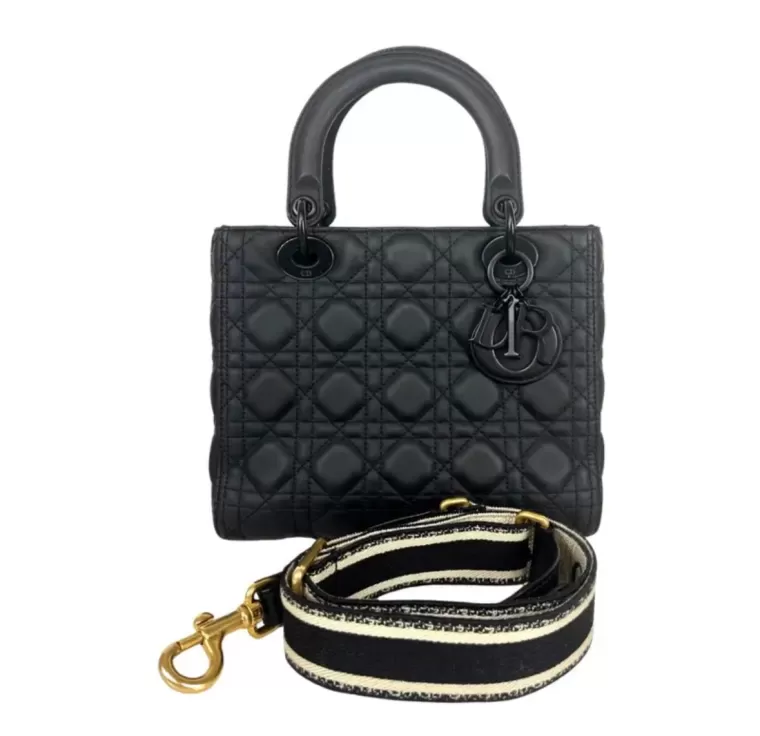 Dior, sac Lady Dior MM ultra mat seconde main dépôt vente luxe Cannes