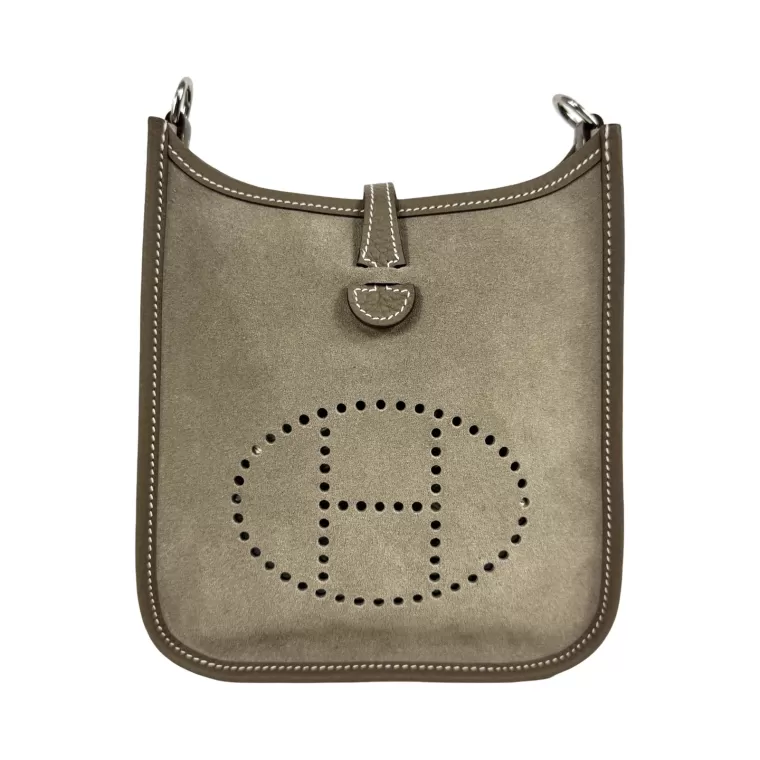 Hermès, Sac « Mini Evelyne » en veau Grizzly caillou et taurillon Clémence étoupe en seconde main sur la french riviera