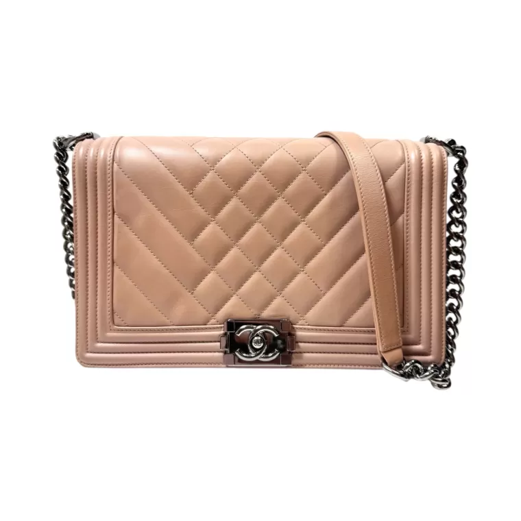 Chanel Sac Boy seconde main luxe maroquinerie dépôt vente comme neuf Monaco