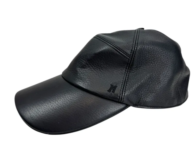 Luxury&Prim, depot vente seconde main luxe , Hermès , casquette en cuir noir