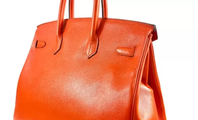 Hermès, Sac "Birkin" en veau Epsom orange.