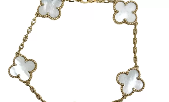 Marques de joaillerie de luxe, Nice, LUXURY AND PRIM Van cleef alhambra